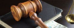 Как происходит взыскание долга по решению суда