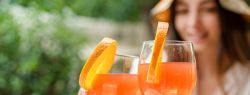 Легкие коктейли для жарких выходных