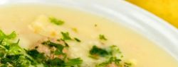 Лечить простуду куриным супом вкусно и полезно