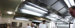 Компания «Столовая-сервис» предлагает новые плиты электрические для столовых «Традиция-4», а также другое оборудование для столовых