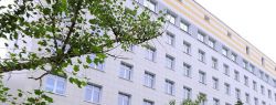 В условиях пандемии всех нуждающихся в помощи больных продолжают принимать в онкобольнице №1