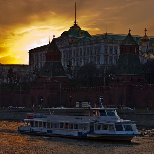 Ночная Москва