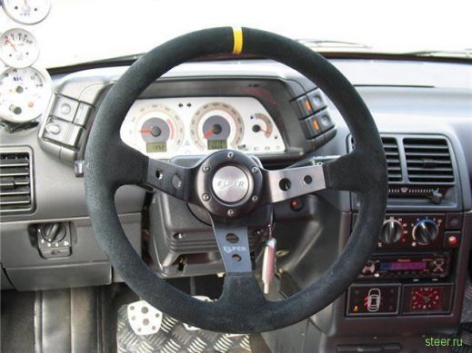 Автомобильный руль
