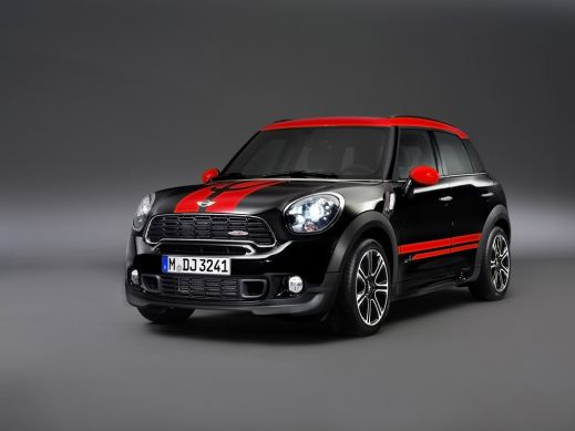 Mini показала «заряженный» кроссовер Countryman JCW