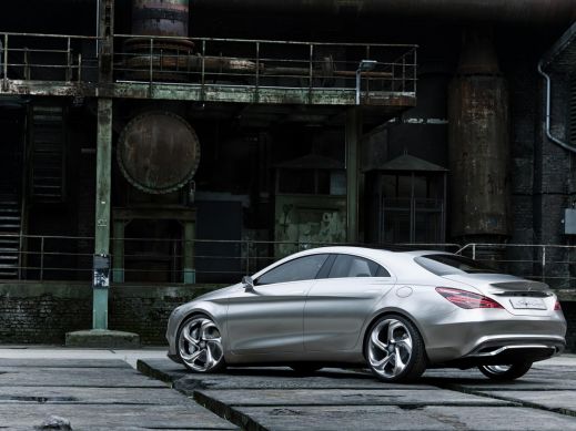 Mercedes-Benz показал изображение нового концепта