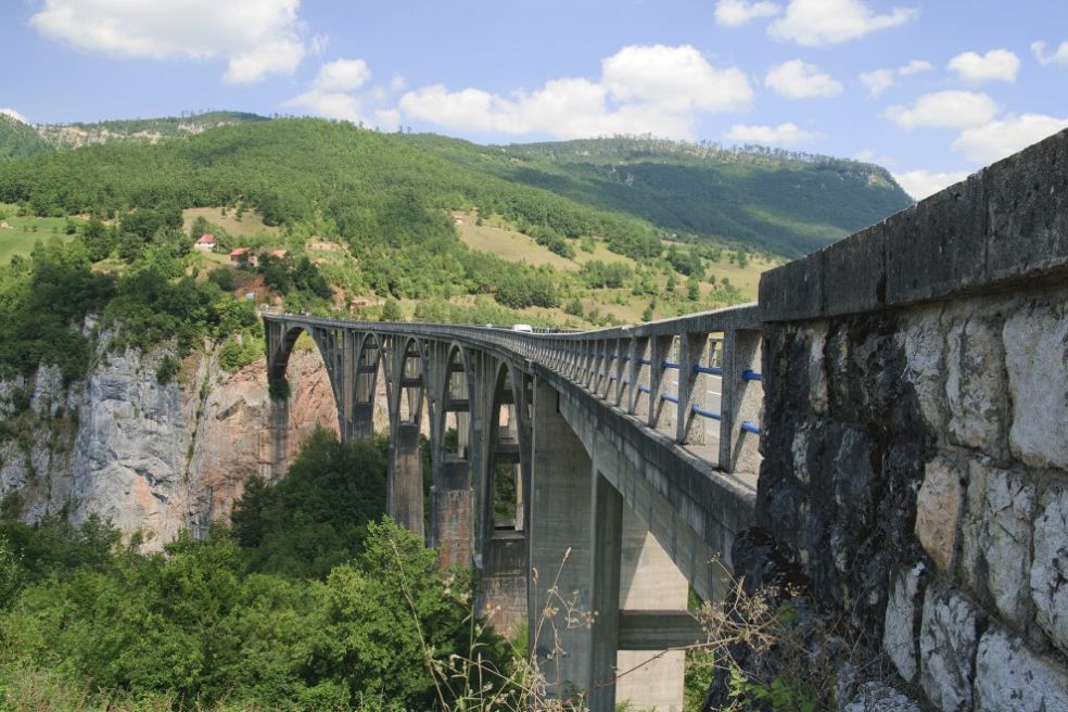 Каньон на реке Тара