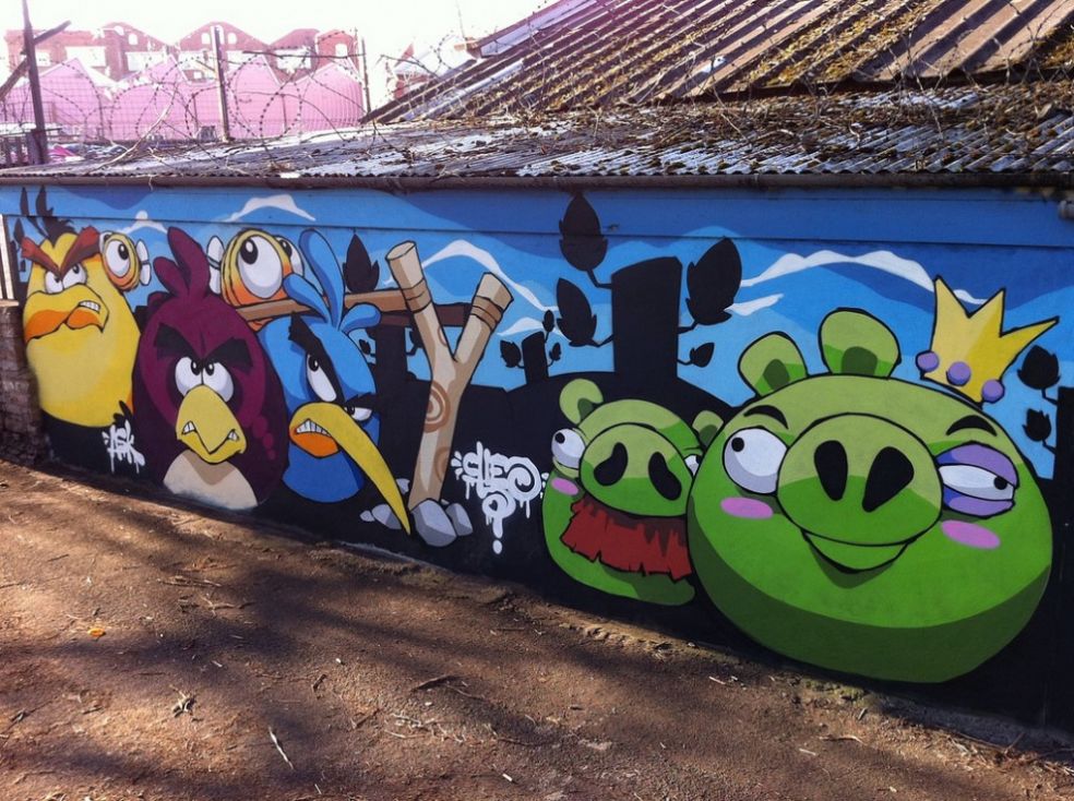 Граффити  Angry Birds в Бристоле