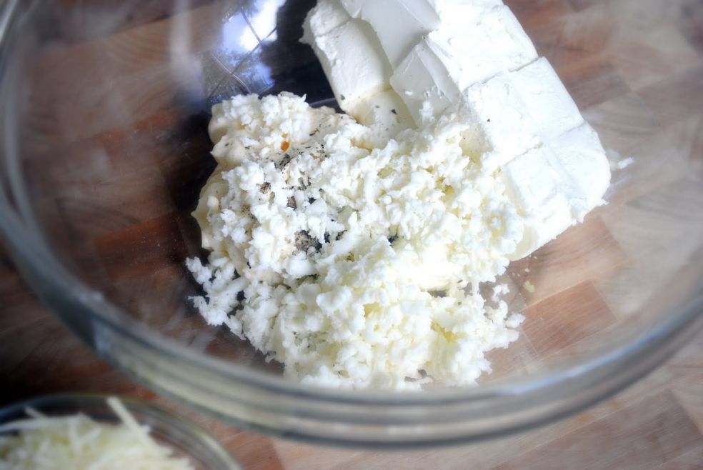 Сырная запеканка со шпинатом и артишоками фото-рецепт