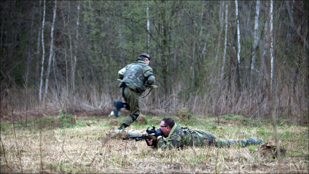 Уикенд на войне Уикенд на войне